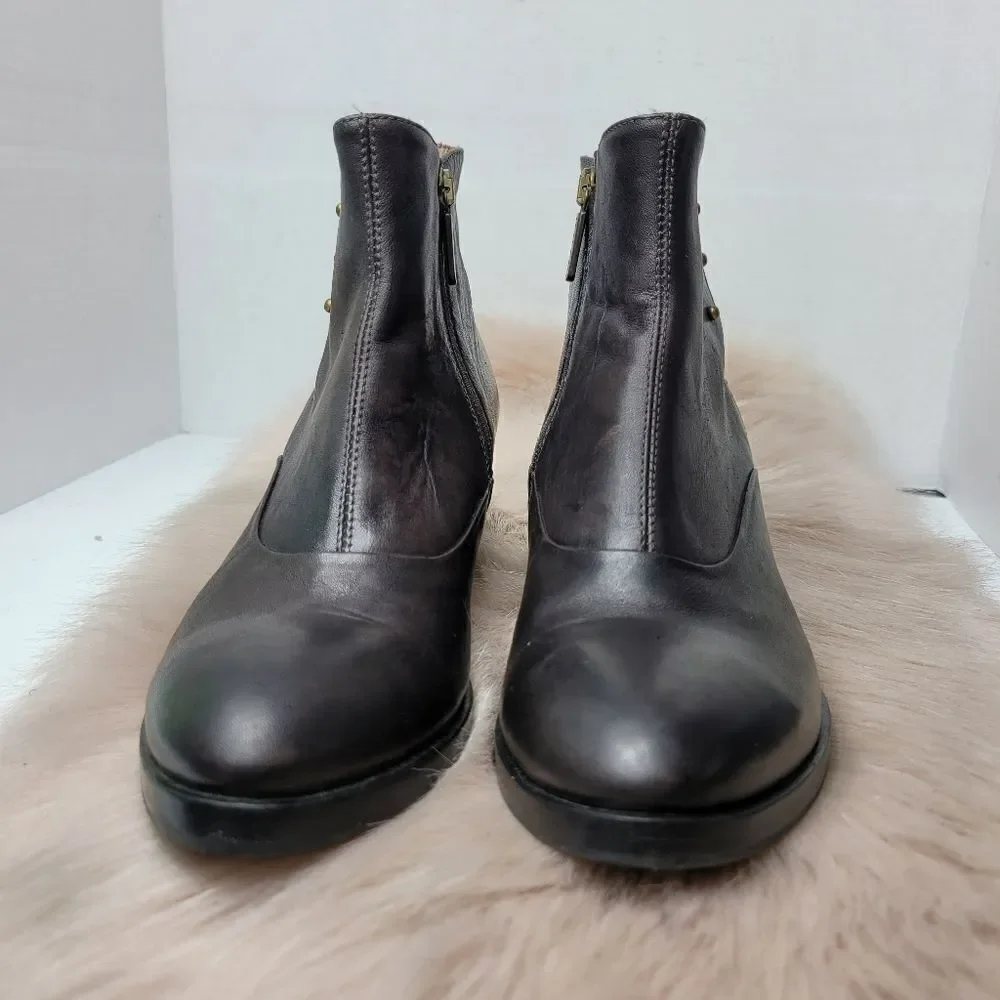 Italeau handmade brown